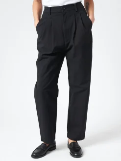 Sarahwear - Weather Cloth Tapered Tuck Pants in Black