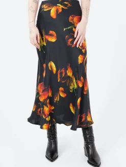 Silk Laundry - Long Bias Cut Skirt in Tulipa Black