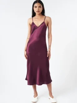 SILK LAUNDRY - 90s Slip Dress in Blood Plum