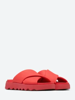 SOREL - Viibe Crisscross Slide in Red Glow