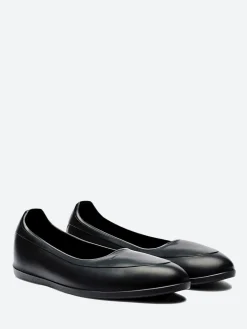 Swims - Classic Overshoe in Black