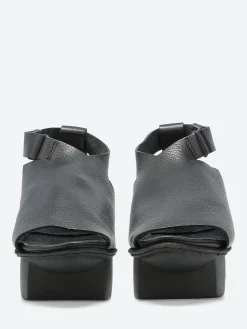 Trippen - Happy Fractical in Black