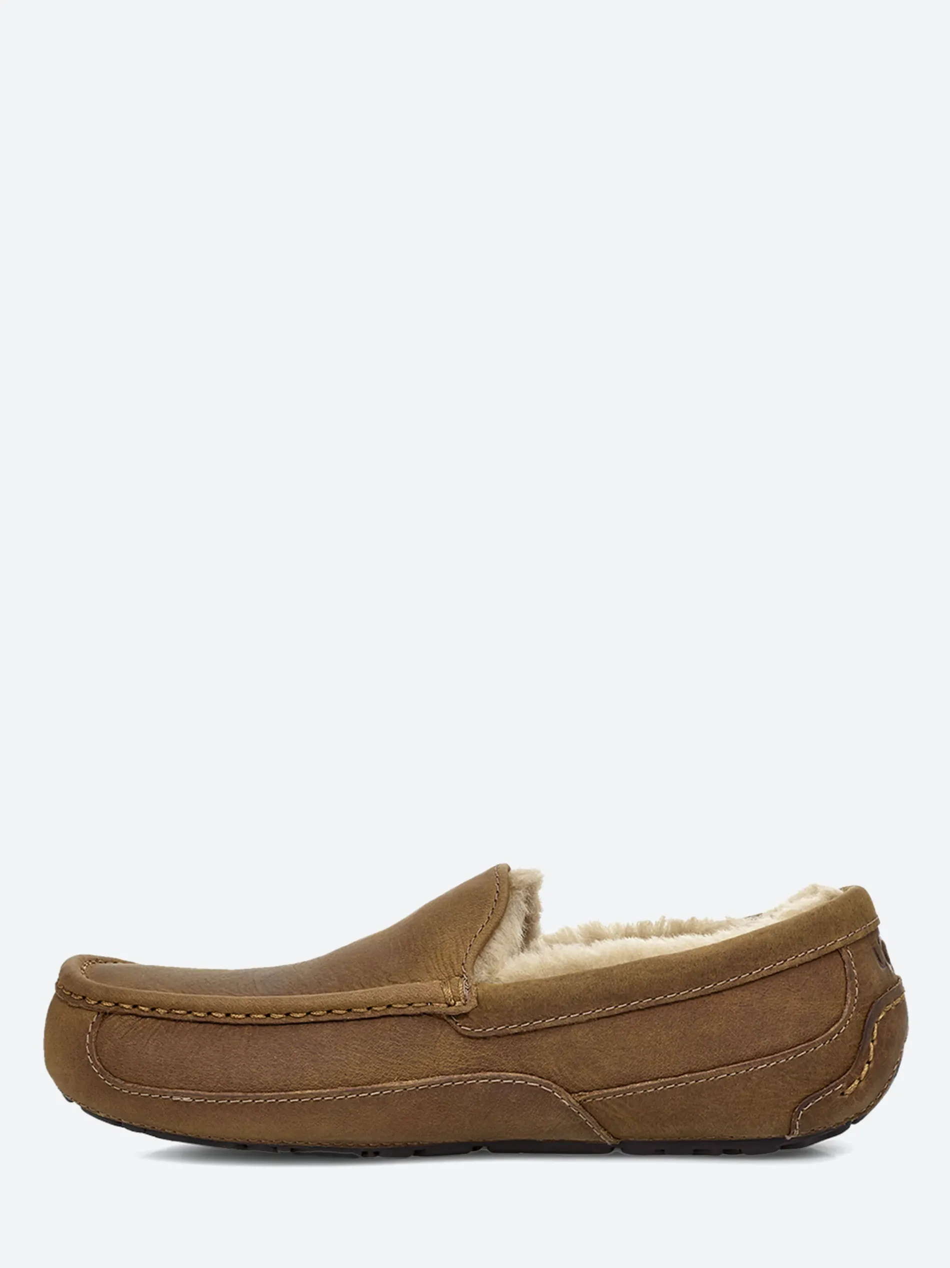 Ugg - Men's Ascot Loafer Slipper in Tan