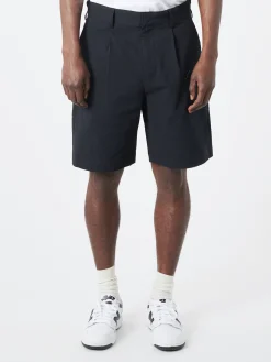 Wax London - Linton Pleat Short in Black Seersucker