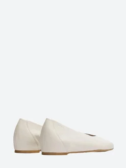 Wonders - Ballet Flat in Off White Sauvage