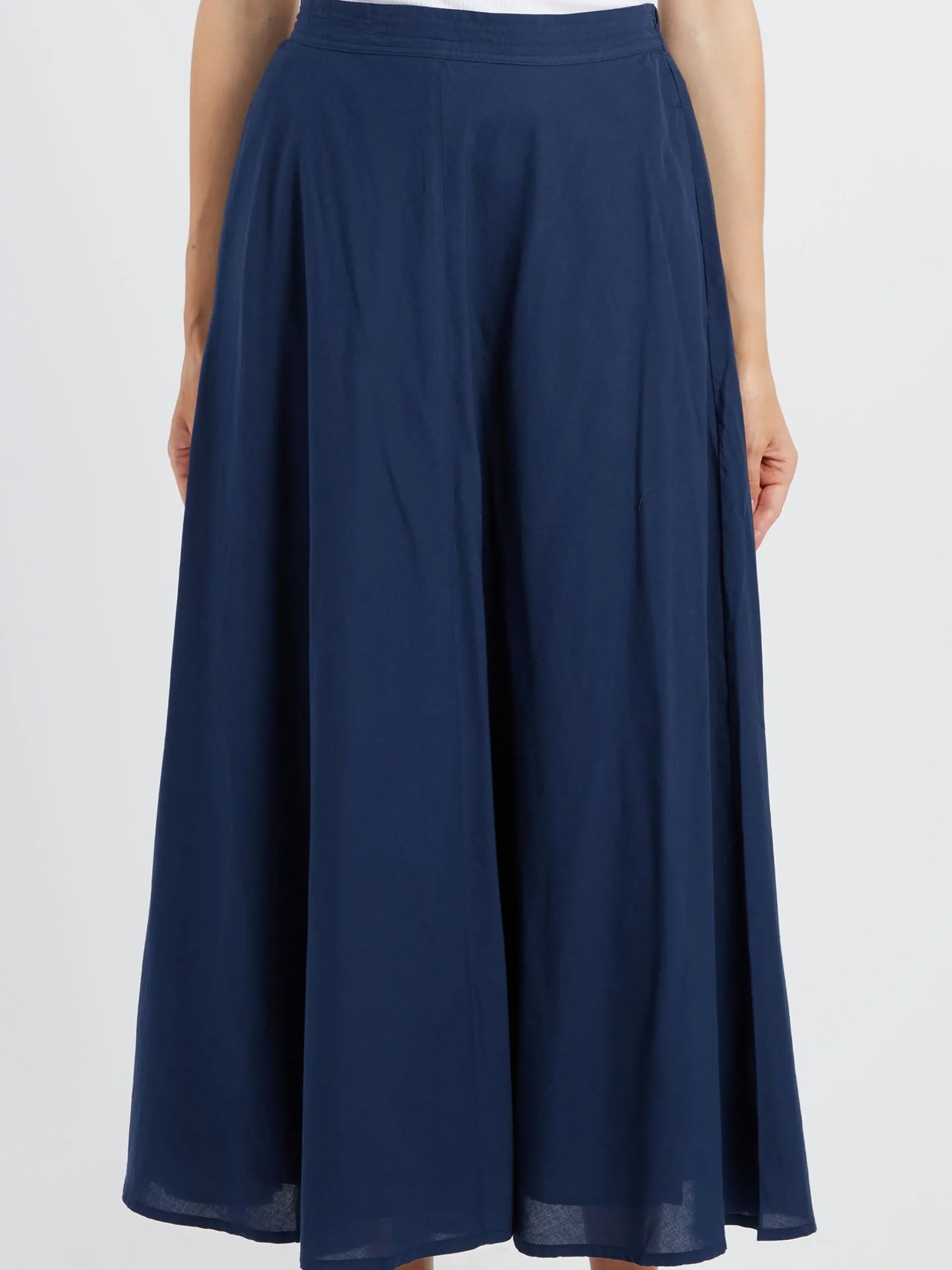 Xirena - Stela Skirt in Navy